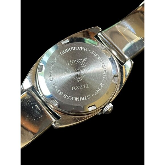 Vintage Roxy Blue Dial Stainless Steel Band Women Quartz Watch New Battery - Picture 5 of 6